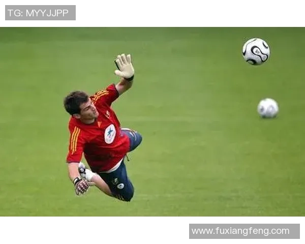 名点足球明星进球精彩瞬间回顾与分析展现球场上的传奇时刻 名点足球明星进球精彩瞬间回顾与分析展现球场上的传奇时刻