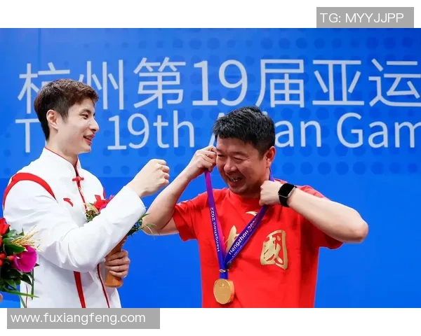 杭州羽毛球队在钻石联赛中的辉煌成就与突破之路解析